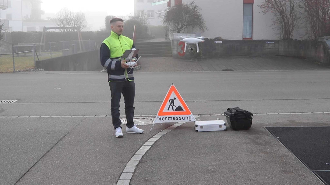 Drohnenflug. Analyse Strassenzustand. ING PLUS