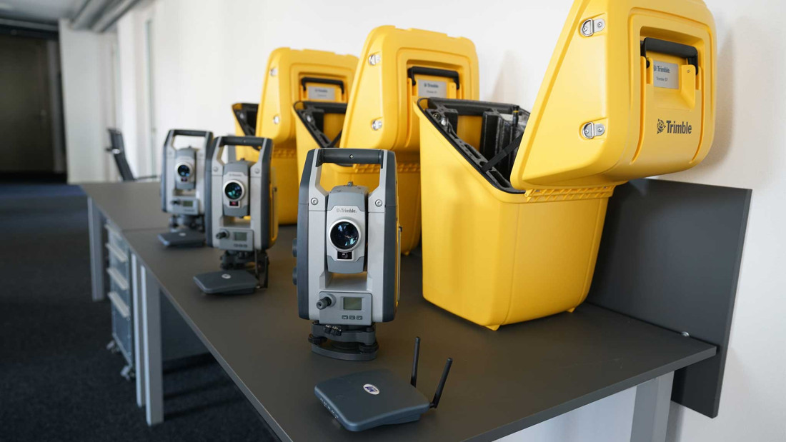 Trimble. Allnav. Neue Messgeräte. ING PLUS