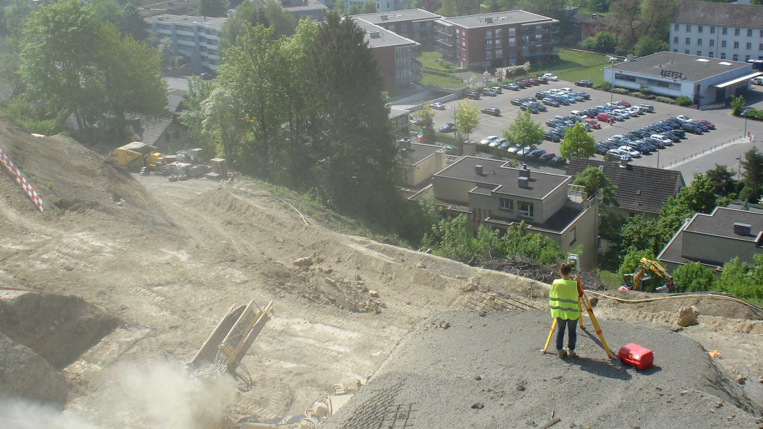 Fotos Winterthur. Überbauung Brühlberg. Baugrubenaushub Vermessung. ING PLUS